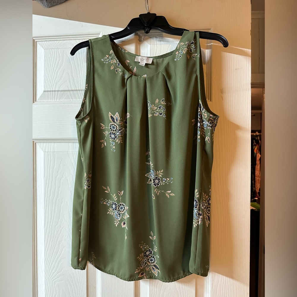 Loft Floral Green Sleeveless Top